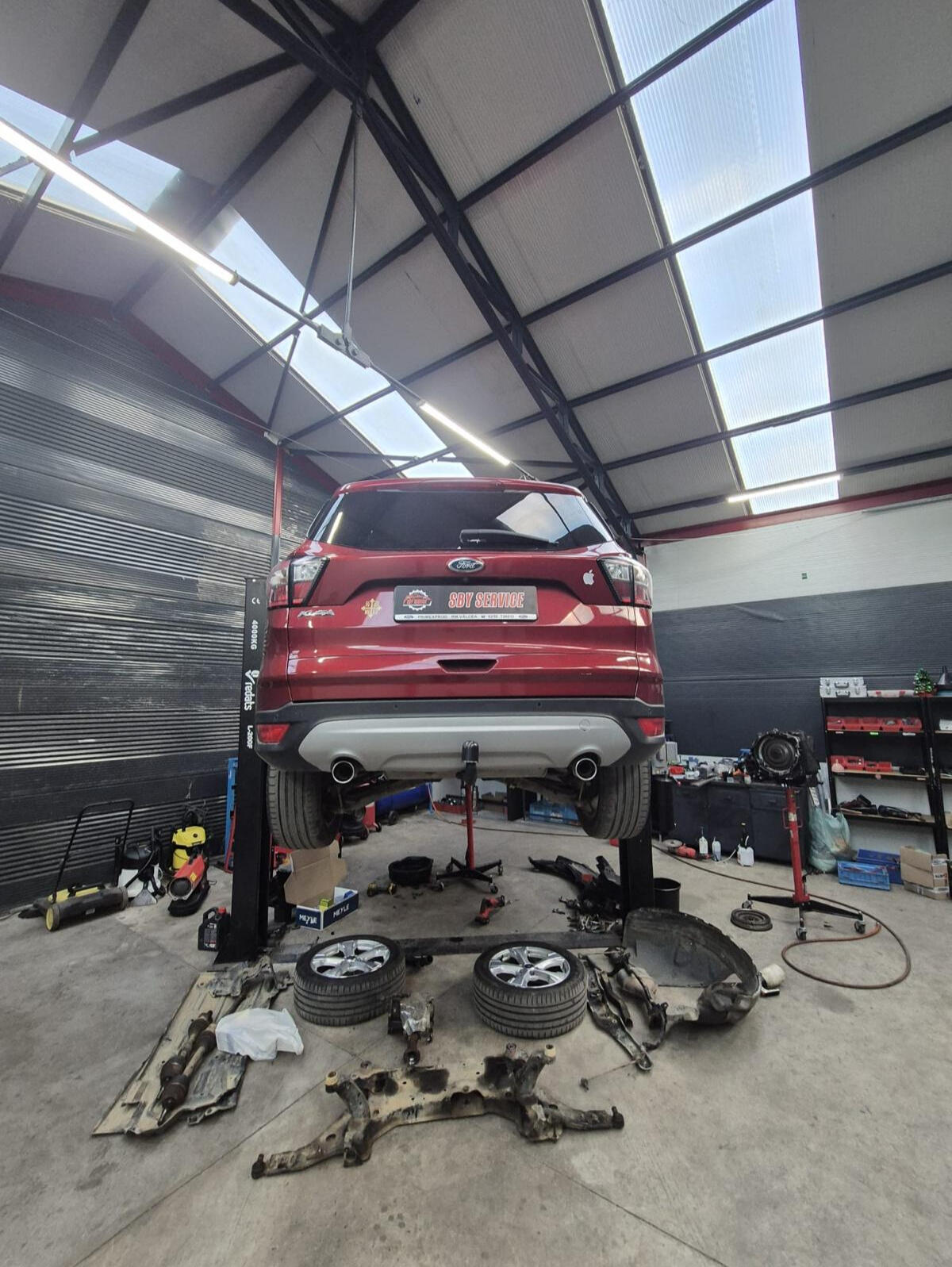 Masina in service auto